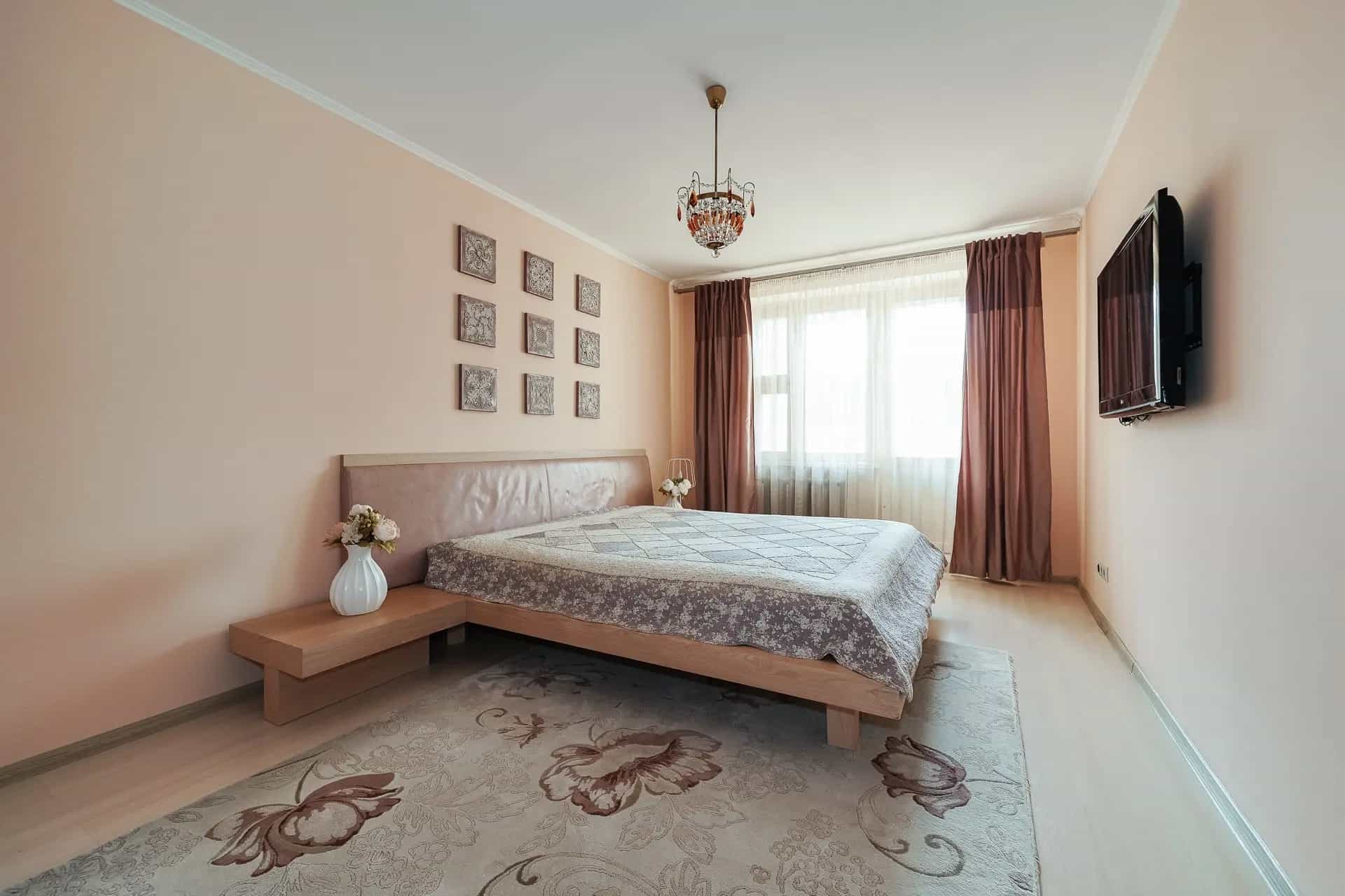 Беларусь, Минск, улица Карвата, 13к1