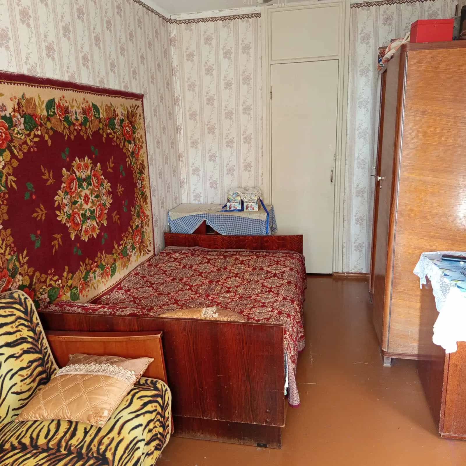 Беларусь, Минская область, Солигорск, улица Ленинского Комсомола, 8