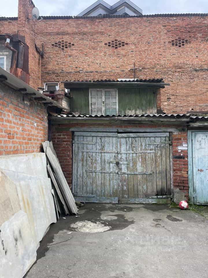 Россия, Республика Северная Осетия — Алания, Владикавказ, улица Коцоева, 9, фото 11