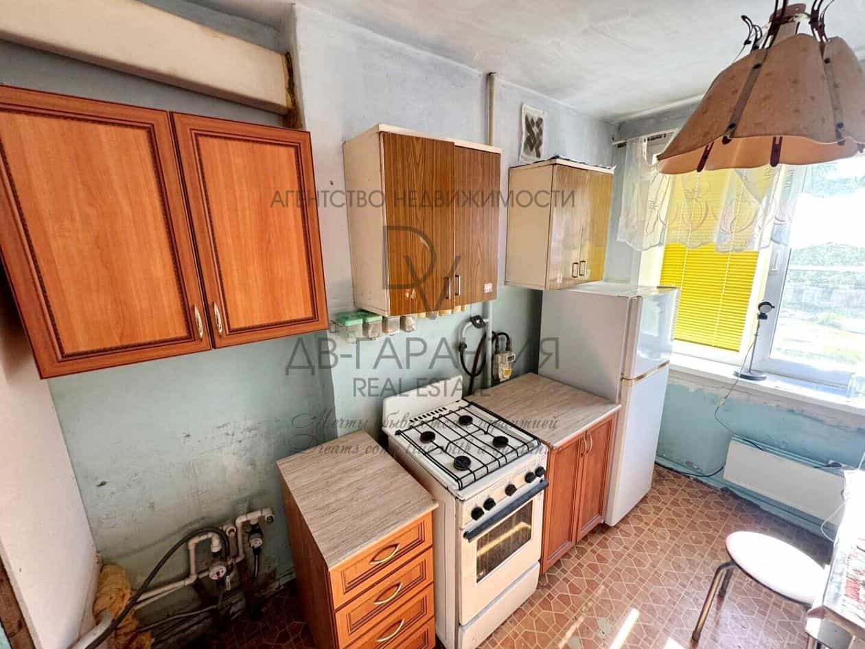 Россия, Хабаровский край, Комсомольск-на-Амуре, улица Сусанина, 63, фото 11