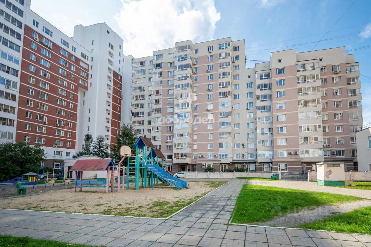 Россия, Свердловская область, Екатеринбург, Ясная улица, 35, фото 3