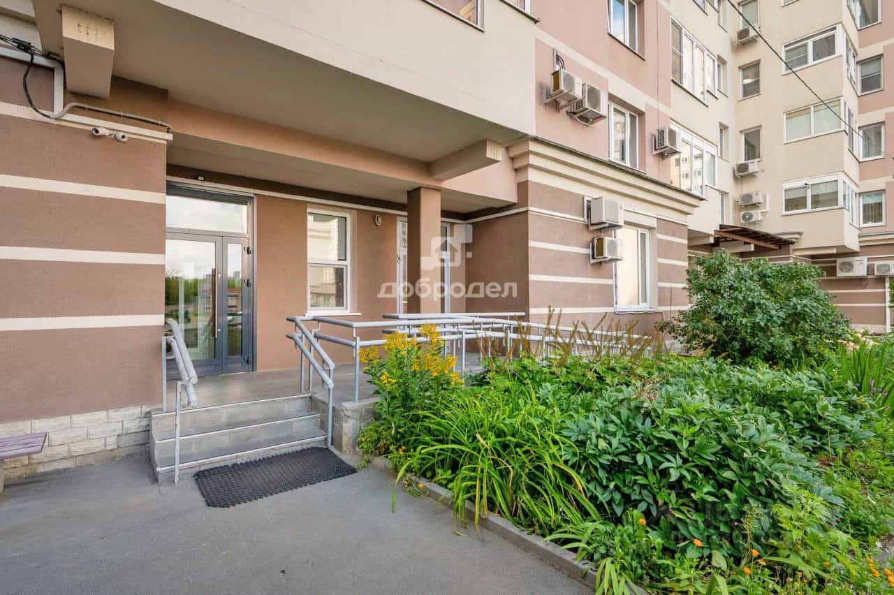 Россия, Свердловская область, Екатеринбург, Ясная улица, 35, фото 5