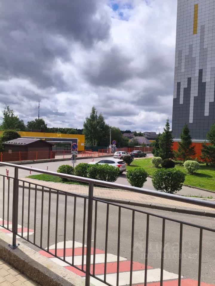 Россия, Московская область, городской округ Солнечногорск, посёлок городского типа Голубое, Парковый бульвар, 2к5