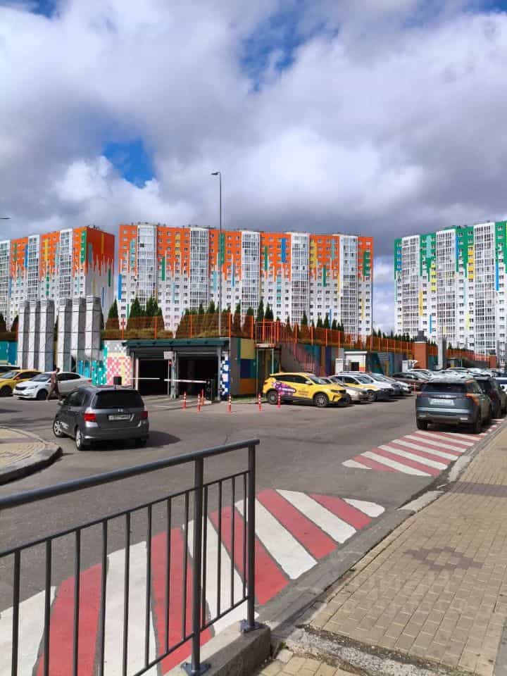 Россия, Московская область, городской округ Солнечногорск, посёлок городского типа Голубое, Парковый бульвар, 2к5, фото 22