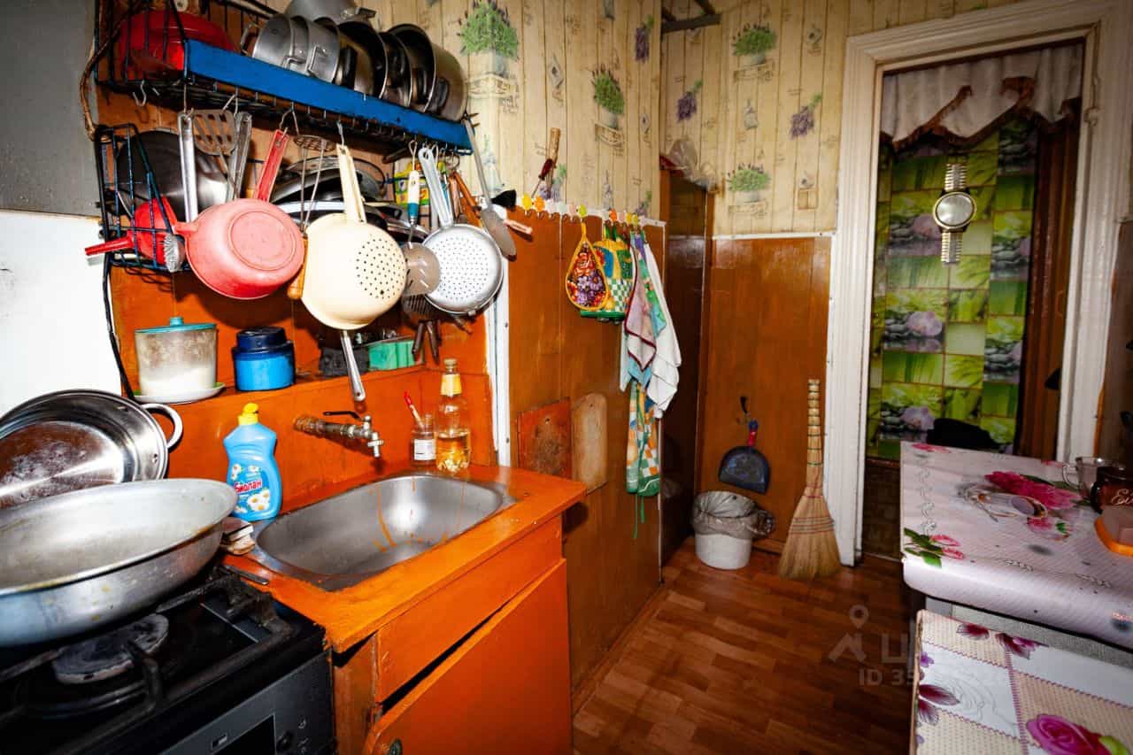 Россия, Новгородская область, Малая Вишера, улица 1 Мая, 55, фото 10
