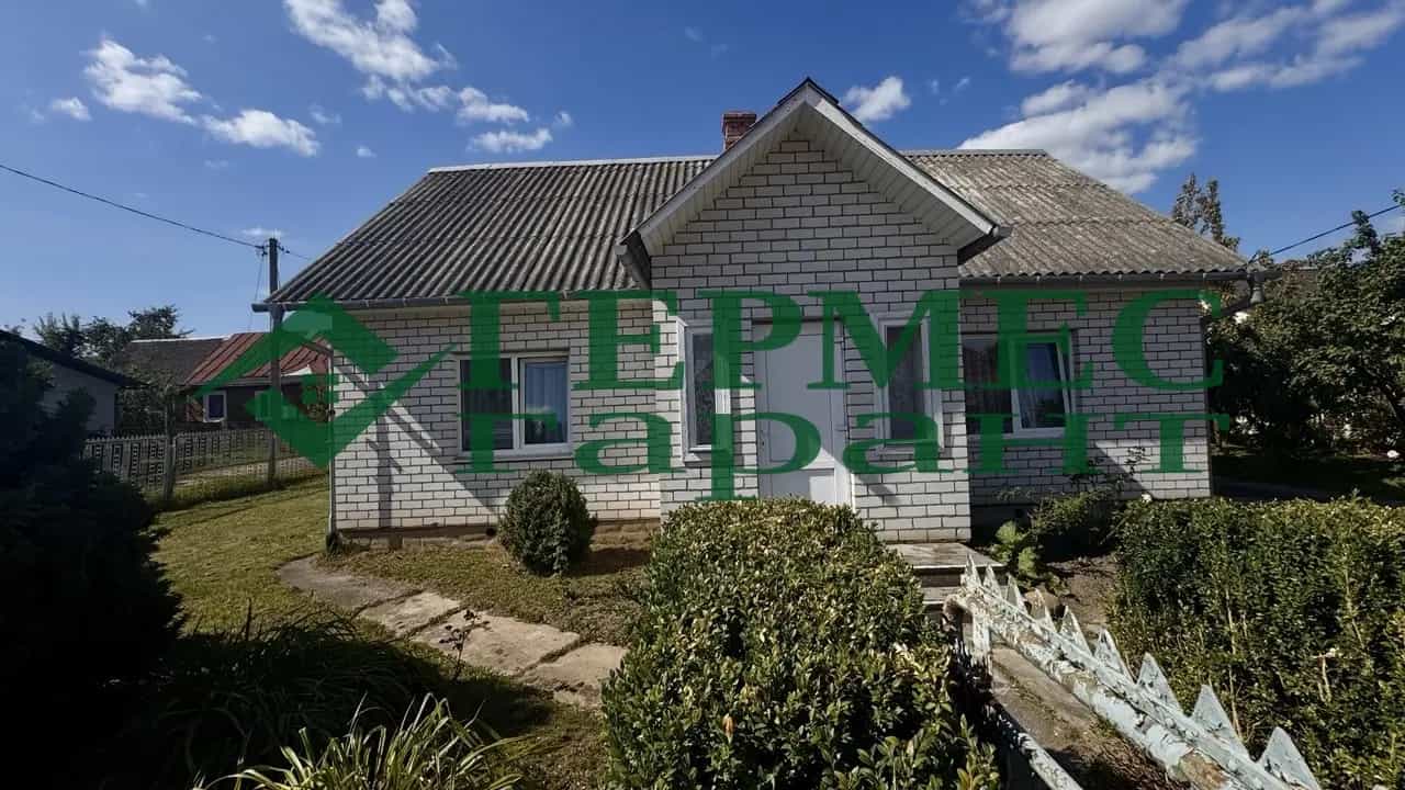Беларусь, Гродненская область, Лида, улица Ползунова, 25