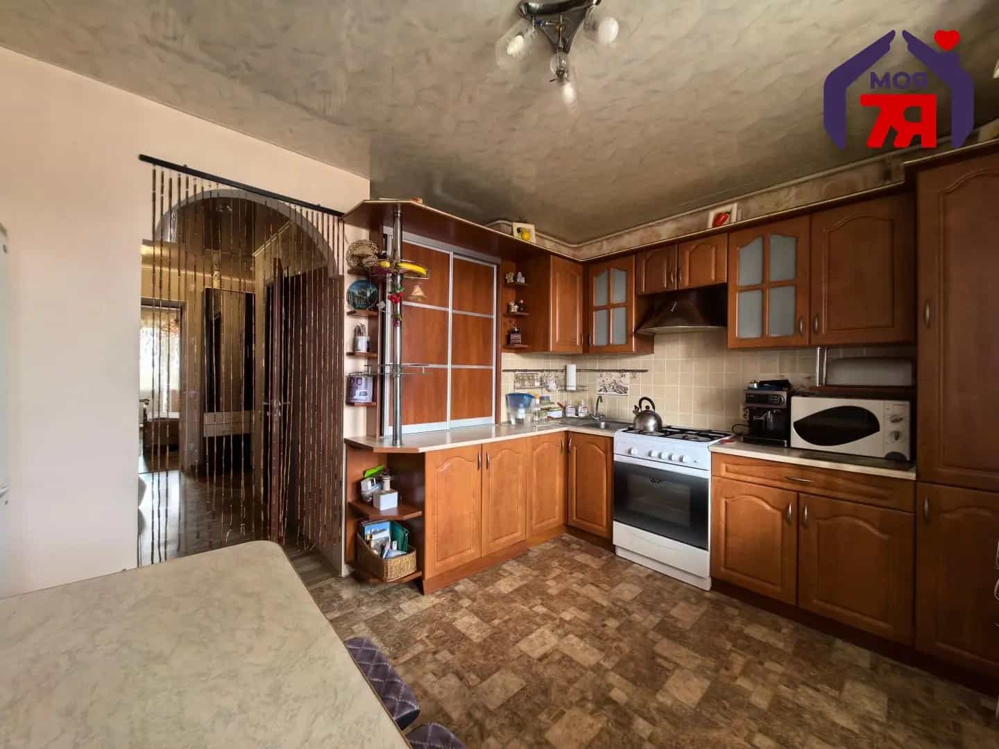 Беларусь, Минская область, Слуцк, улица Ивановского, 9, фото 3