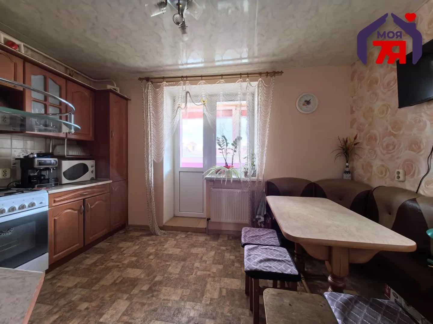 Беларусь, Минская область, Слуцк, улица Ивановского, 9, фото 4