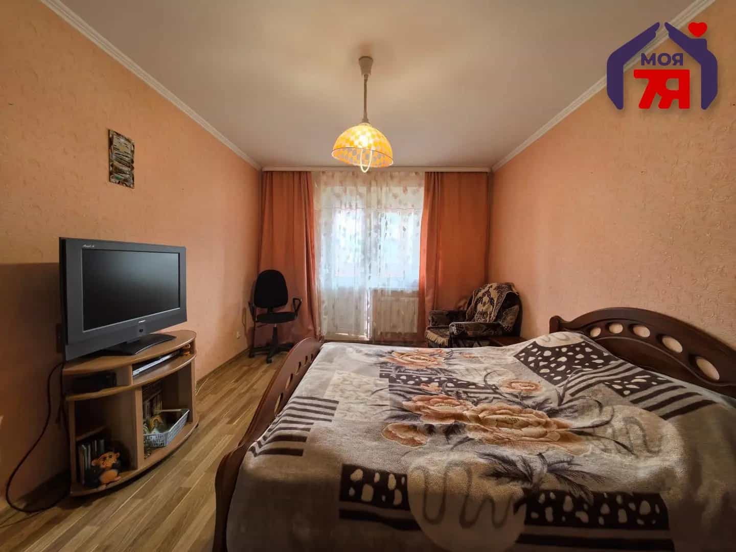 Беларусь, Минская область, Слуцк, улица Ивановского, 9, фото 12
