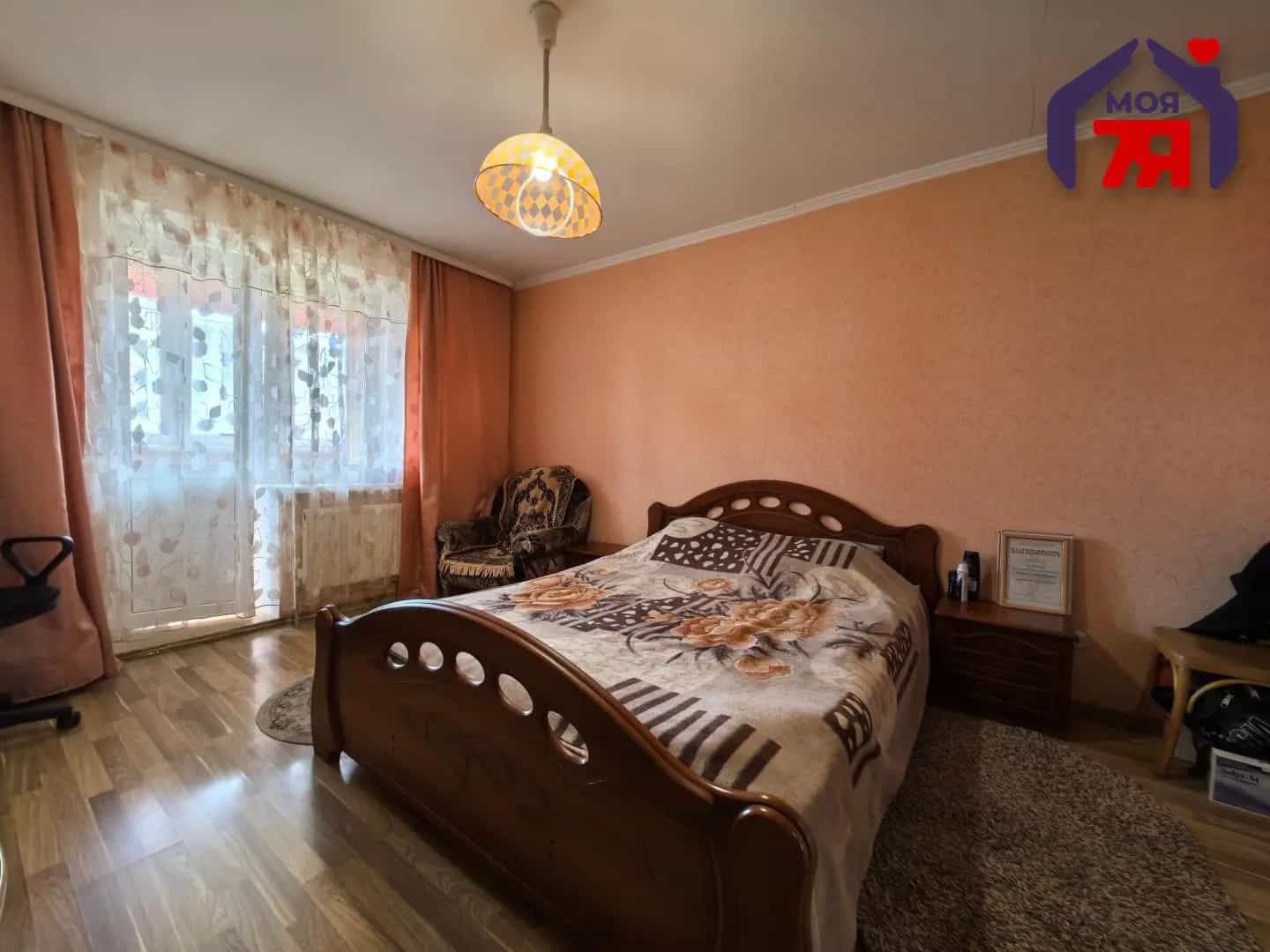Беларусь, Минская область, Слуцк, улица Ивановского, 9, фото 13
