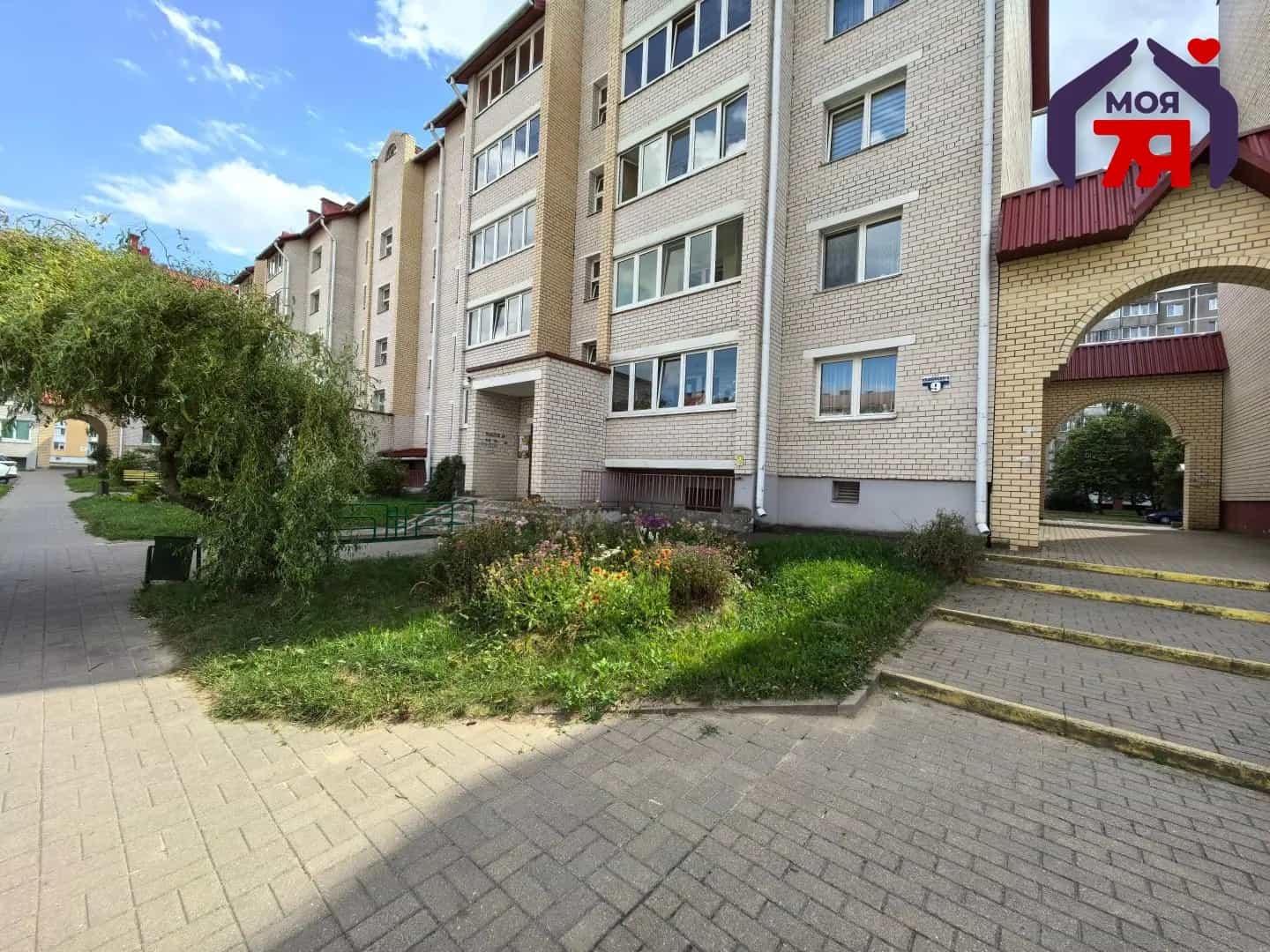 Беларусь, Минская область, Слуцк, улица Ивановского, 9, фото 24