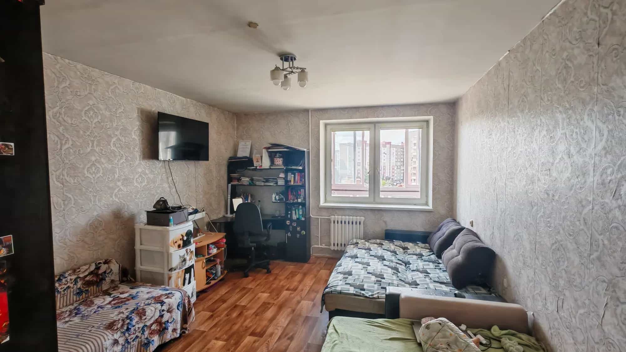 Беларусь, Витебская область, Новополоцк, Молодёжная улица, 231, фото 2