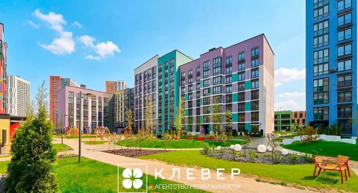 Беларусь, Минский район, Боровлянский сельсовет, деревня Копище, Авиационная улица, 61