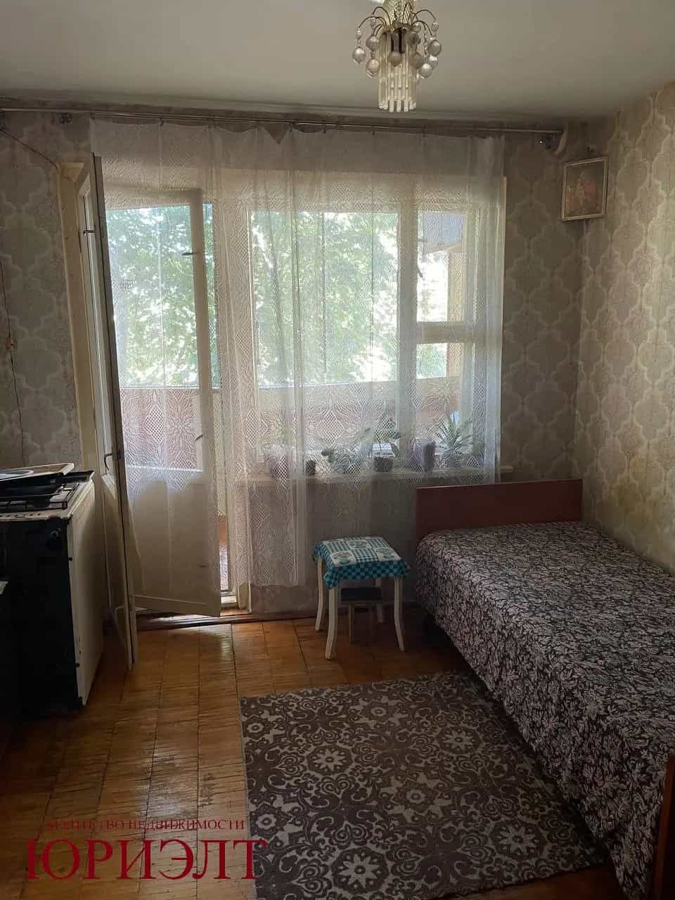 Беларусь, Брестская область, Пинск, Центральная улица, 15, фото 3