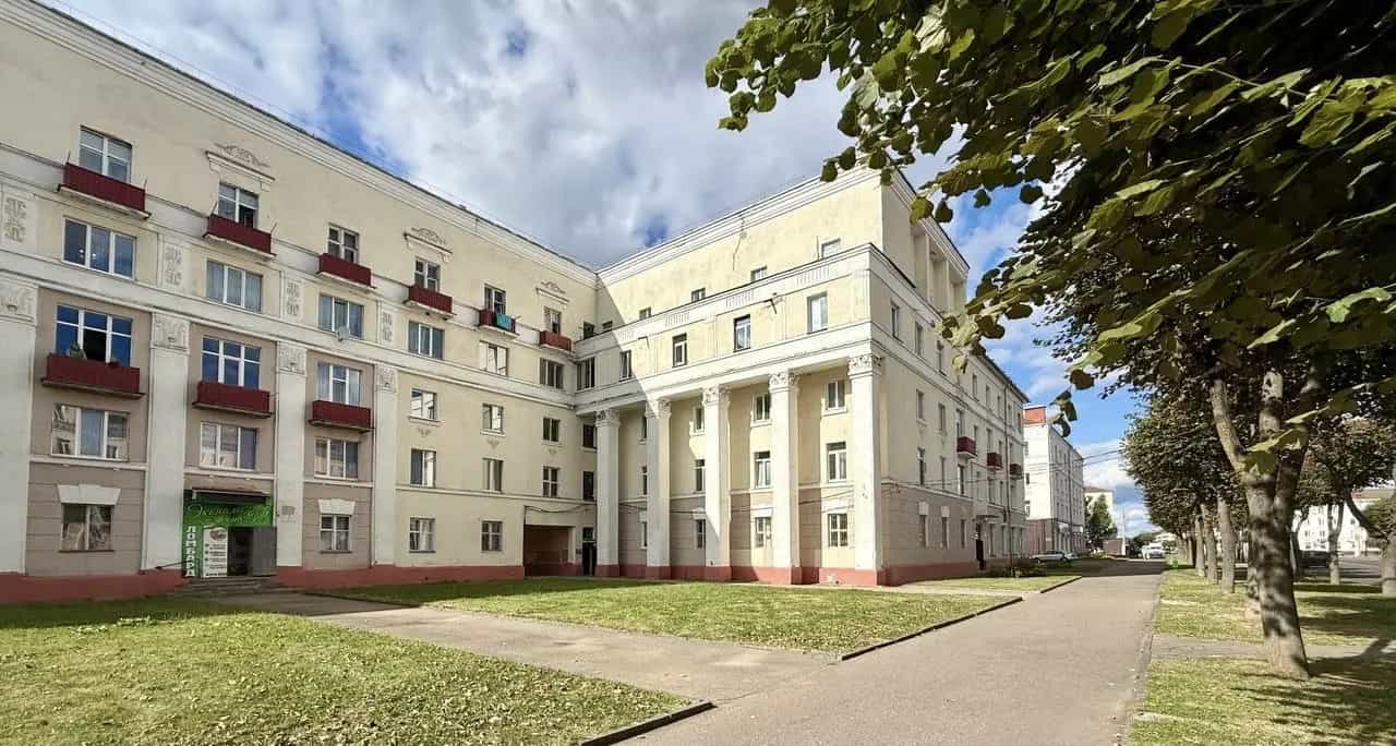 Беларусь, Витебская область, Орша, проспект Текстильщиков, 10, фото 2