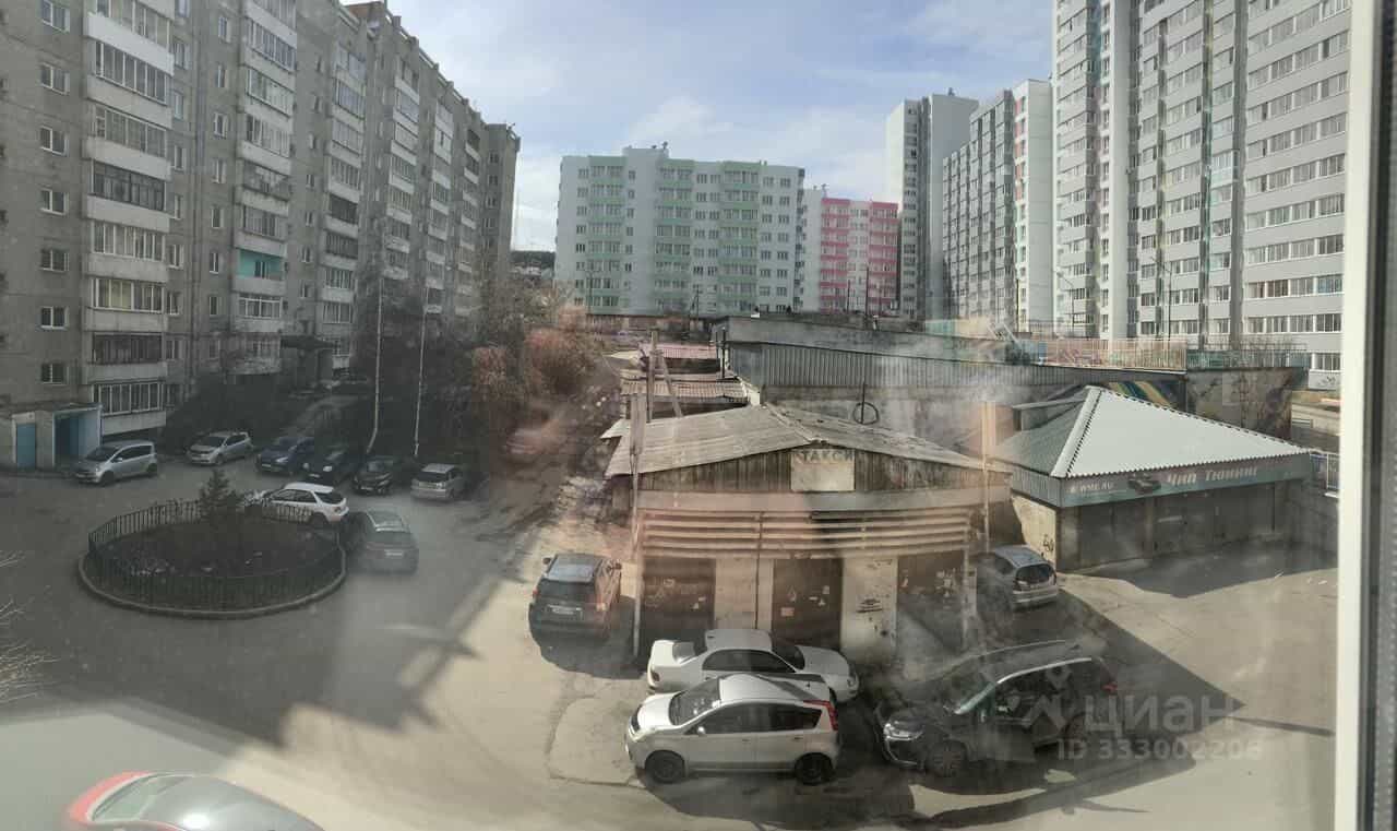 Россия, Иркутск, микрорайон Радужный, 46, фото 15