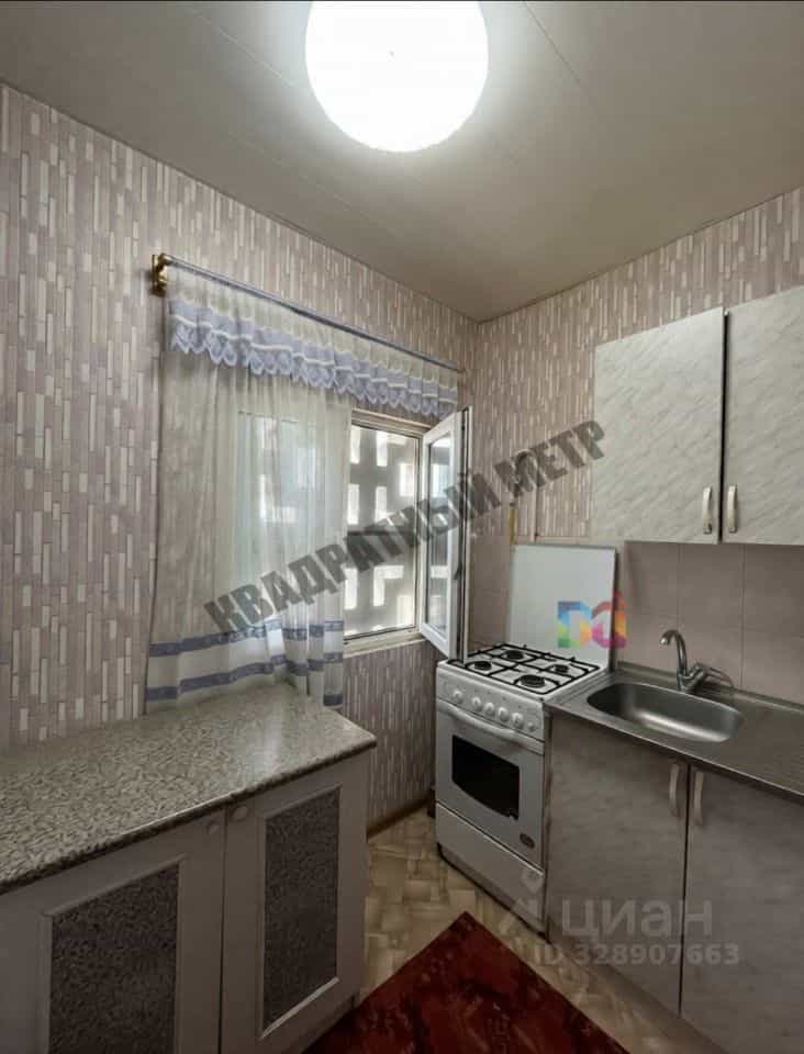 Россия, Республика Калмыкия, Элиста, 2-й микрорайон, 22, фото 5