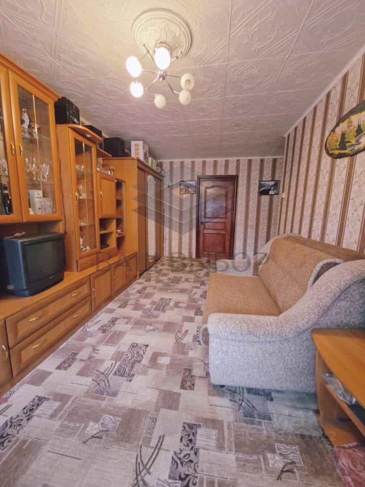Россия, Омск, микрорайон Заозёрный, улица Бархатовой, 3, фото 2