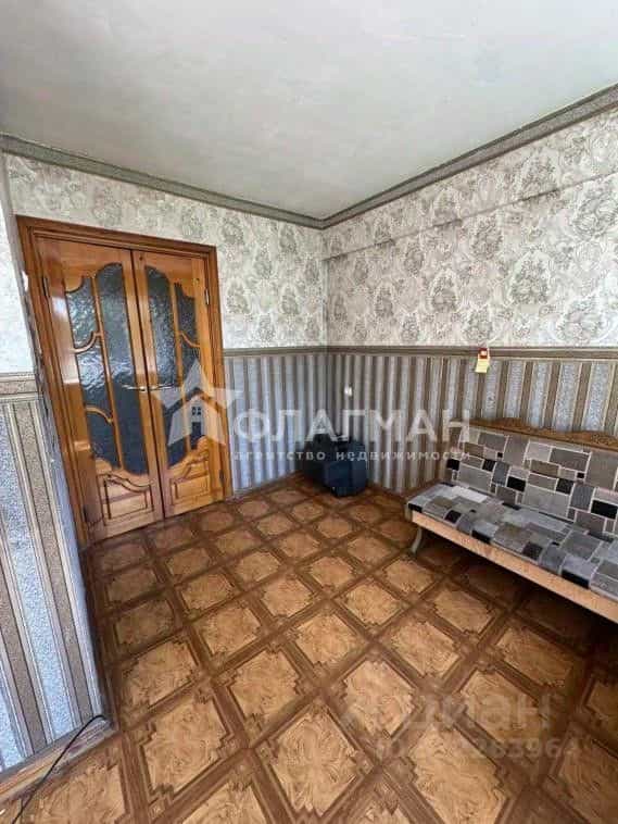 Россия, Иркутская область, Усолье-Сибирское, улица Луначарского, 39, фото 4