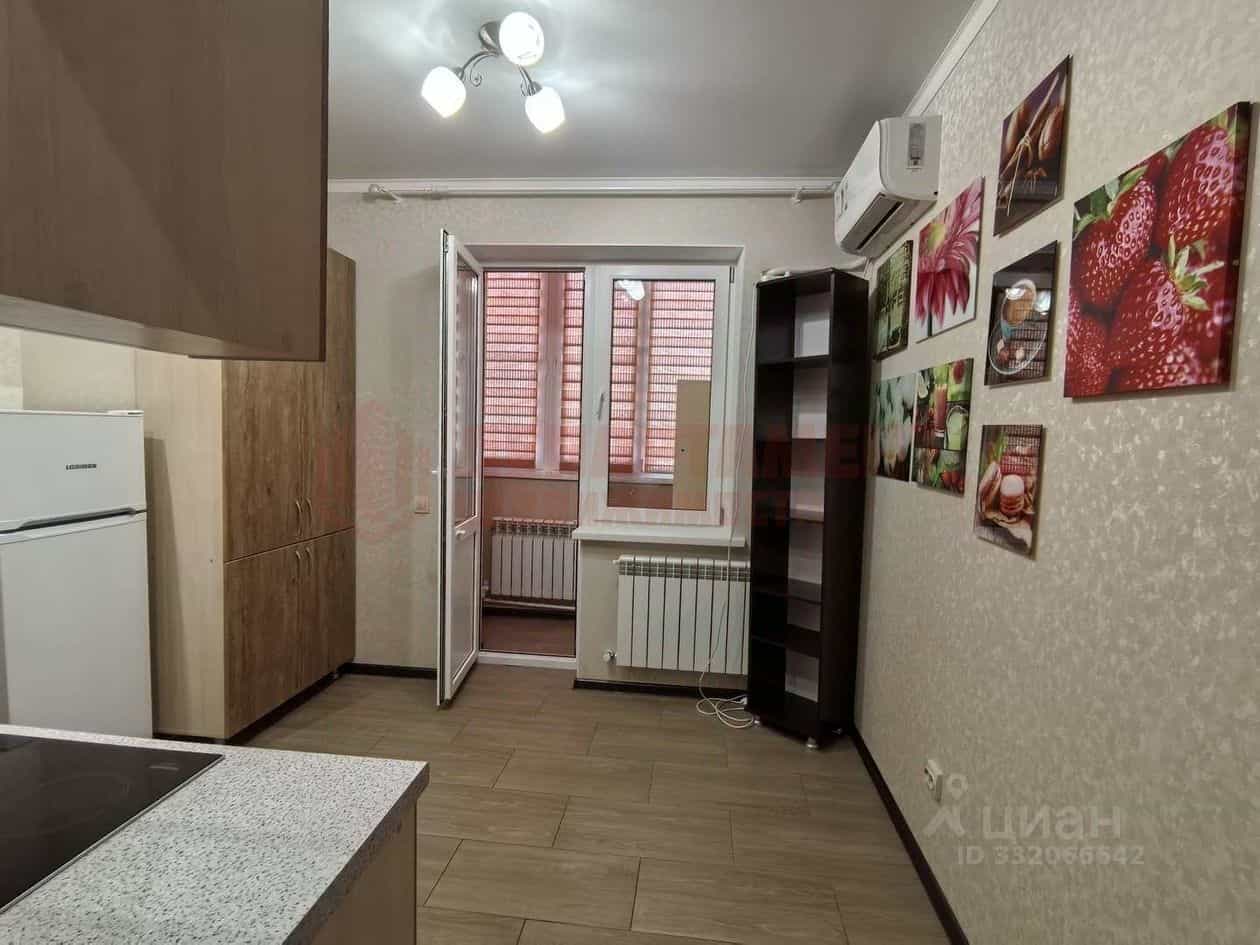 Россия, Астрахань, улица Савушкина, 6Д, фото 6