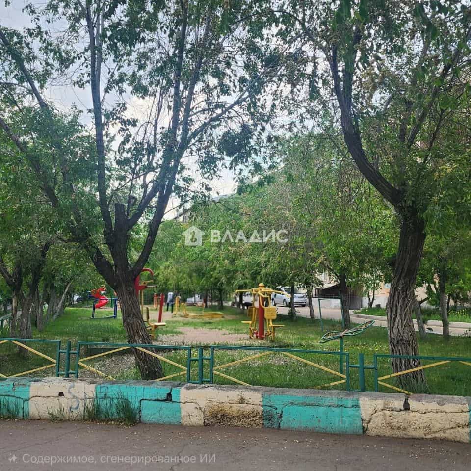 Россия, Республика Бурятия, Улан-Удэ, улица Димитрова, 6, фото 12