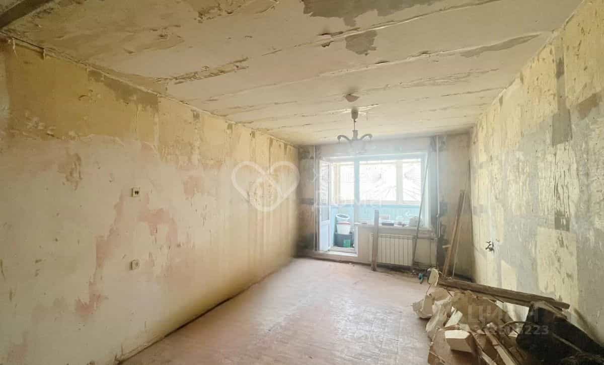 Россия, Волгоград, улица Космонавтов, 37