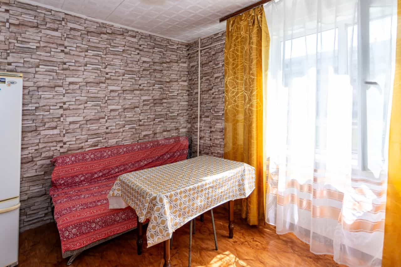 Россия, Республика Татарстан (Татарстан), Нижнекамск, улица Бызова, 24, фото 9