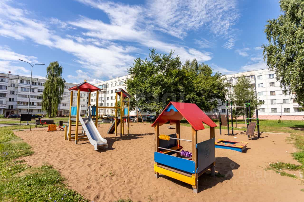 Россия, Республика Татарстан (Татарстан), Нижнекамск, улица Бызова, 24, фото 19