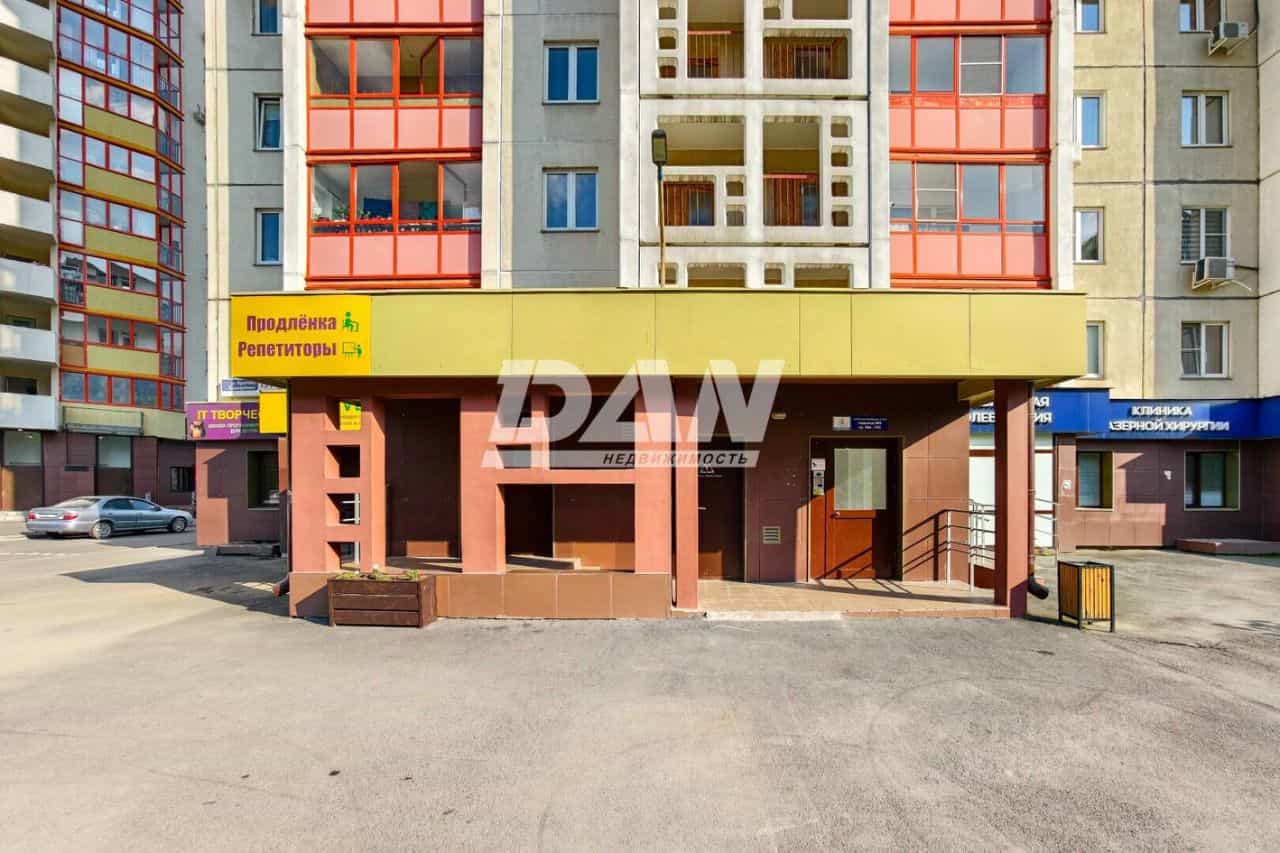 Россия, Челябинск, улица Братьев Кашириных, 131Б, фото 19