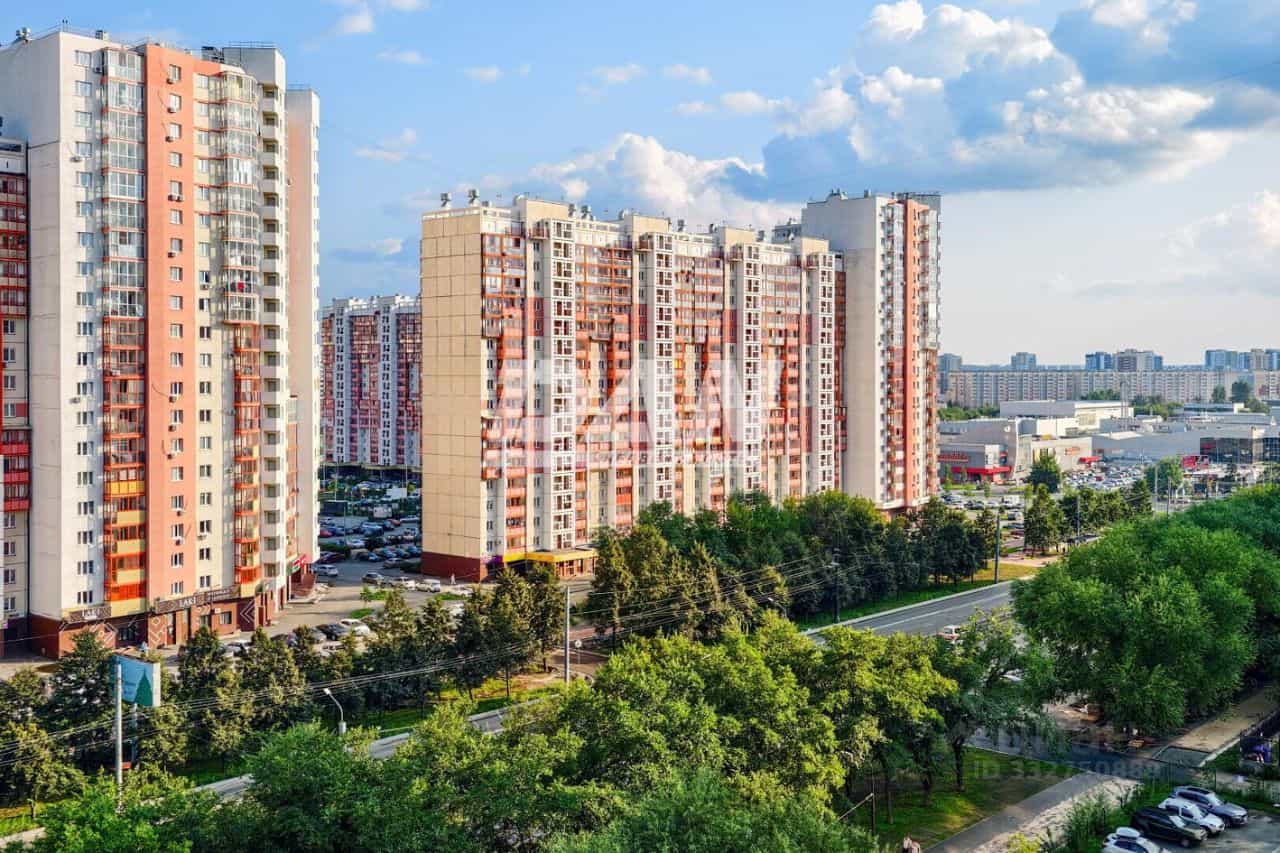 Россия, Челябинск, улица Братьев Кашириных, 131Б, фото 20