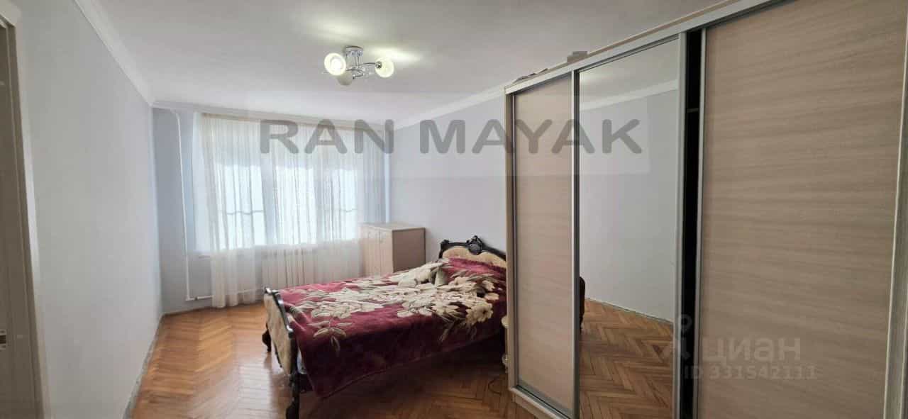 Россия, Республика Адыгея (Адыгея), Майкоп, улица Ленина, 54, фото 8