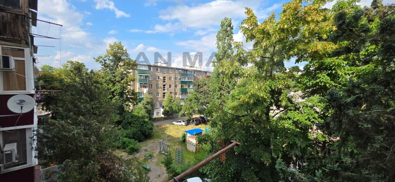 Россия, Республика Адыгея (Адыгея), Майкоп, улица Ленина, 54, фото 21