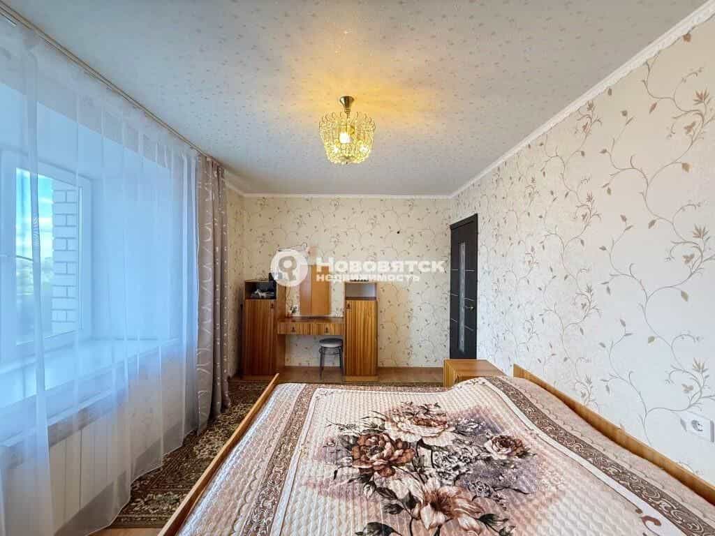 Россия, Киров, улица Риммы Юровской, 9, фото 12