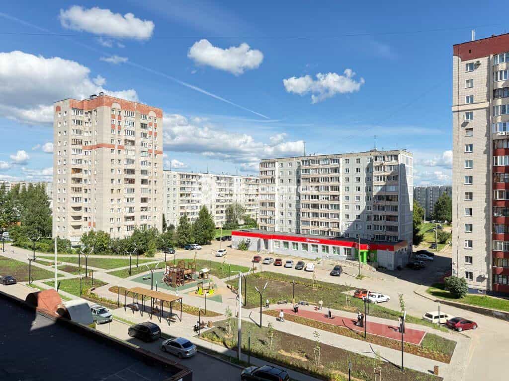 Россия, Киров, улица Риммы Юровской, 9, фото 37