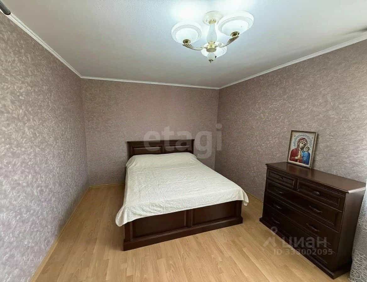 Россия, Белгородская область, Старый Оскол, микрорайон Космос, 3, фото 9