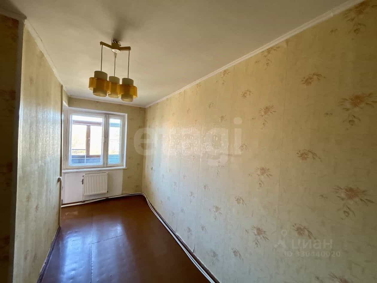 Россия, Псковская область, Остров, Пригородная улица, 8, фото 11