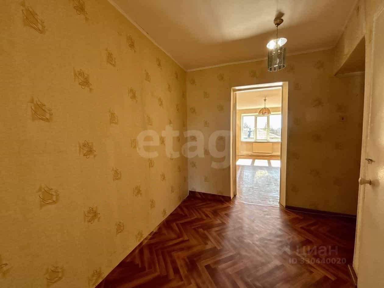 Россия, Псковская область, Остров, Пригородная улица, 8, фото 12