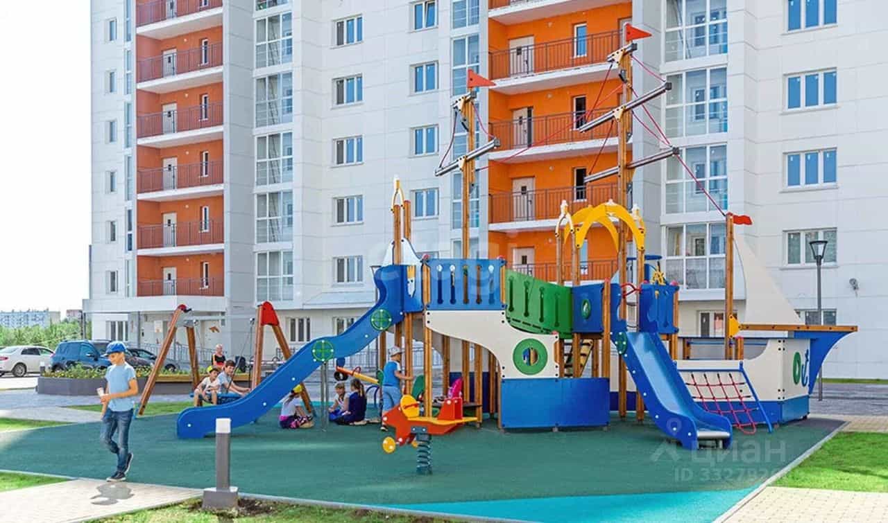 Россия, Ханты-Мансийский автономный округ — Югра, Сургут, улица Иосифа Каролинского, 10, фото 22
