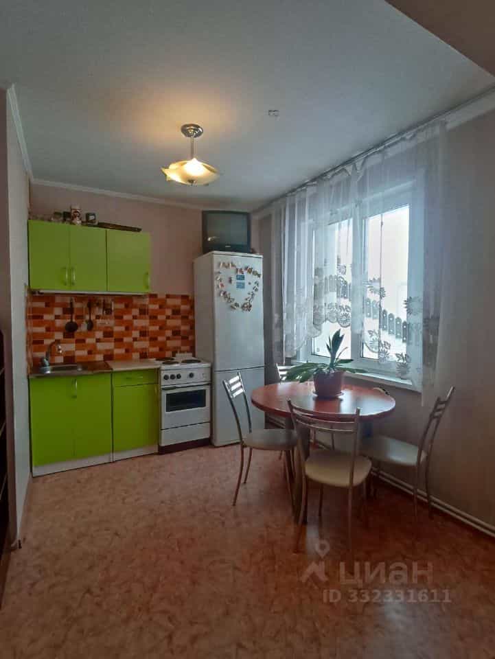 Россия, Алтайский край, Барнаул, улица Сергея Ускова, 25, фото 13