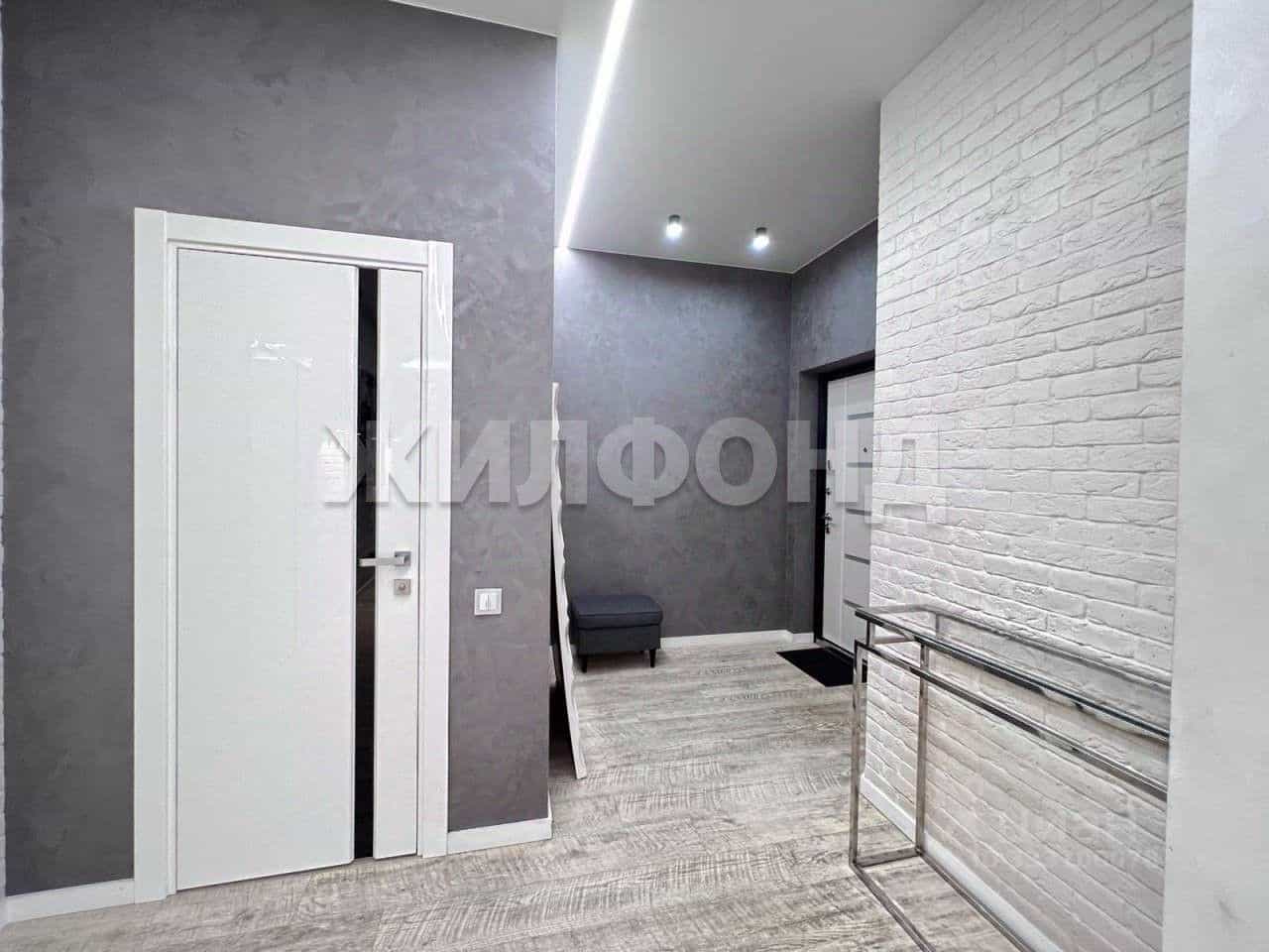 Россия, Новосибирск, улица Дуси Ковальчук, 252/1, фото 7