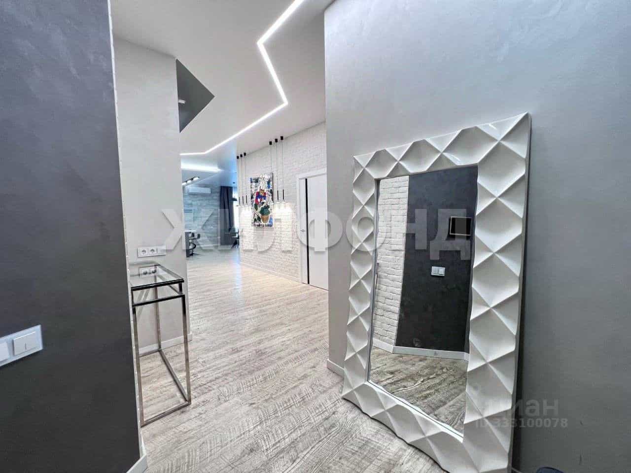 Россия, Новосибирск, улица Дуси Ковальчук, 252/1, фото 10