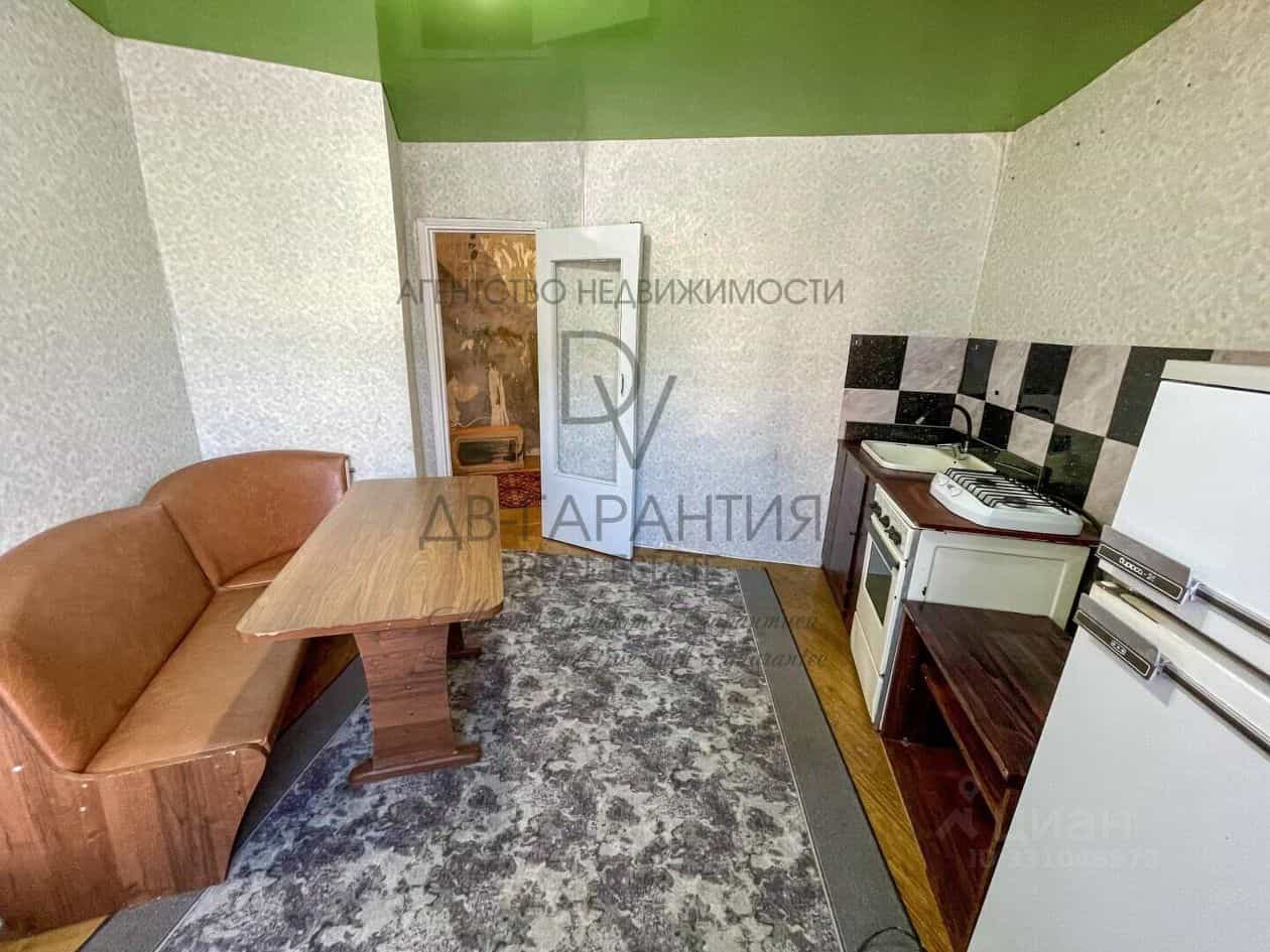 Россия, Хабаровский край, Амурский муниципальный округ, рабочий посёлок Эльбан, 2-й микрорайон, 4, фото 3
