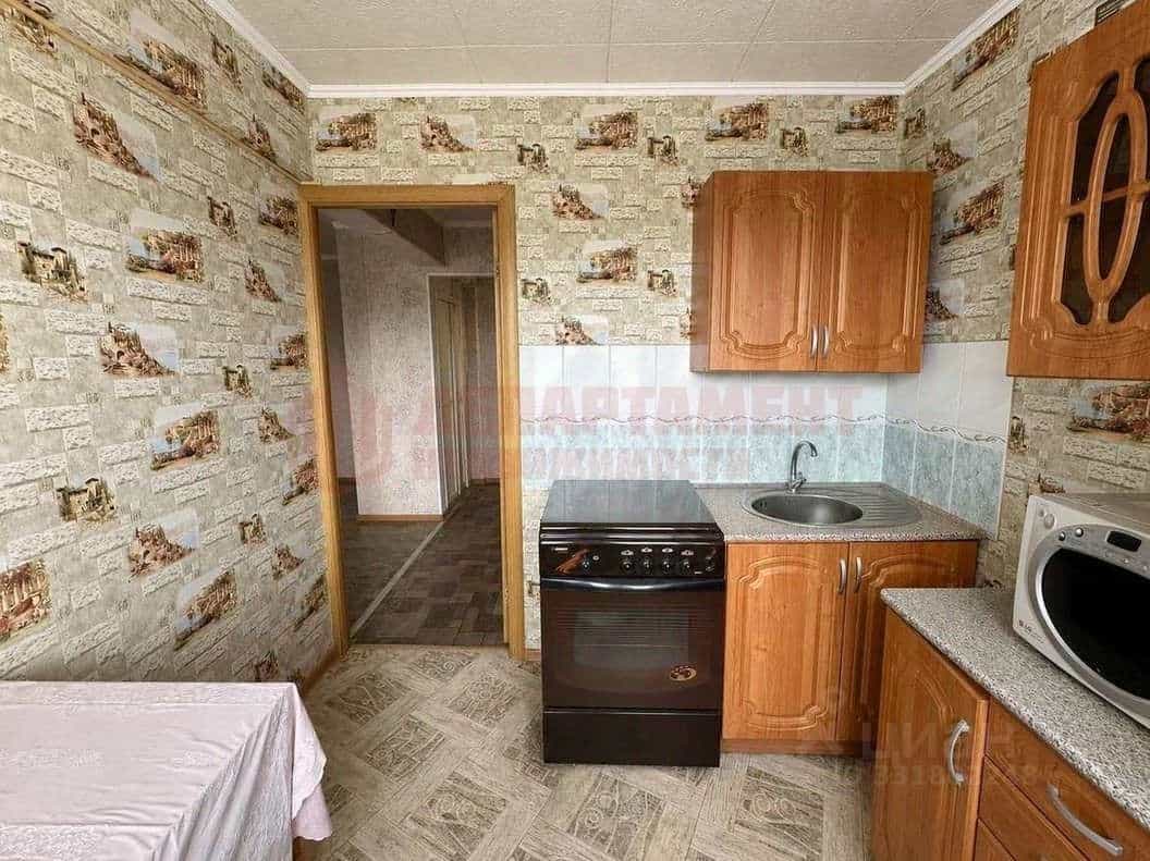 Россия, Астрахань, улица Яблочкова, 38, фото 5