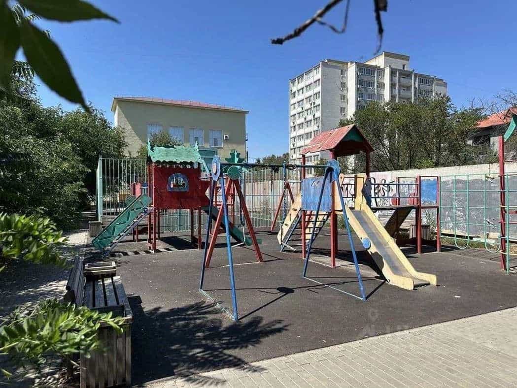 Россия, Астрахань, улица Яблочкова, 38, фото 13