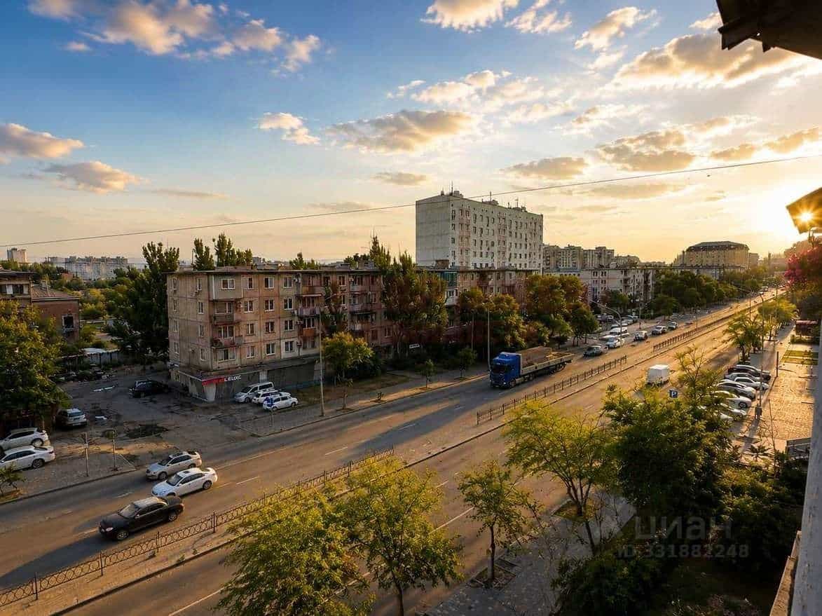 Россия, Астрахань, улица Яблочкова, 38, фото 16