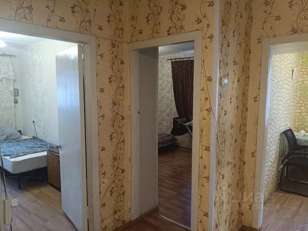 Россия, Сахалинская область, Углегорск, Свободная улица, 13, фото 4