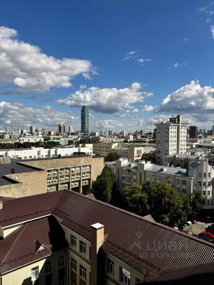 Россия, Свердловская область, Екатеринбург, Октябрьская площадь, 7, фото 10