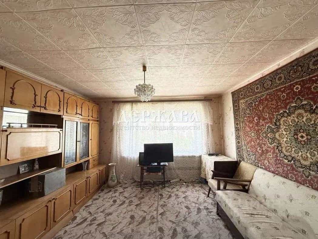 Россия, Белгородская область, Старый Оскол, микрорайон Жукова, 25, фото 5