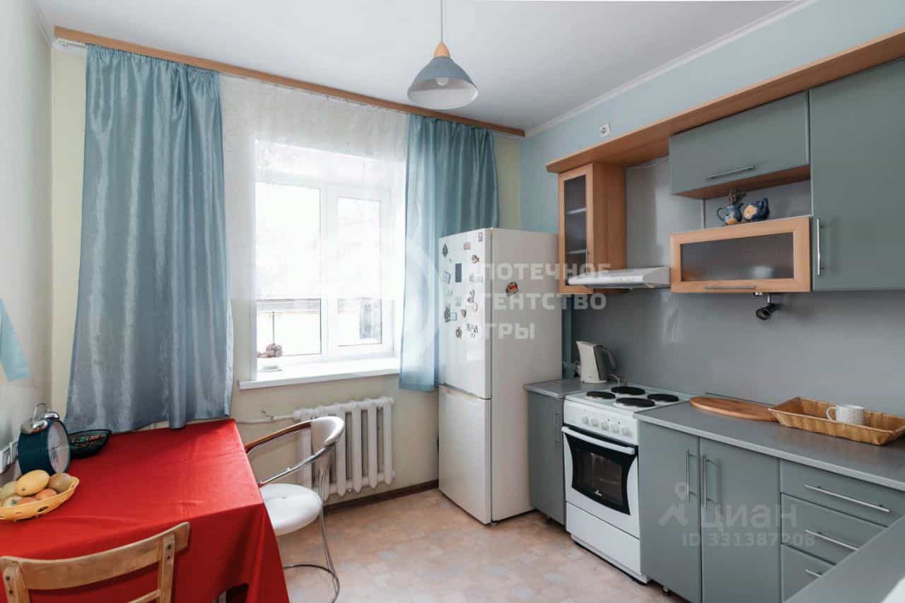 Россия, Ханты-Мансийск, улица Ленина, 6А, фото 3