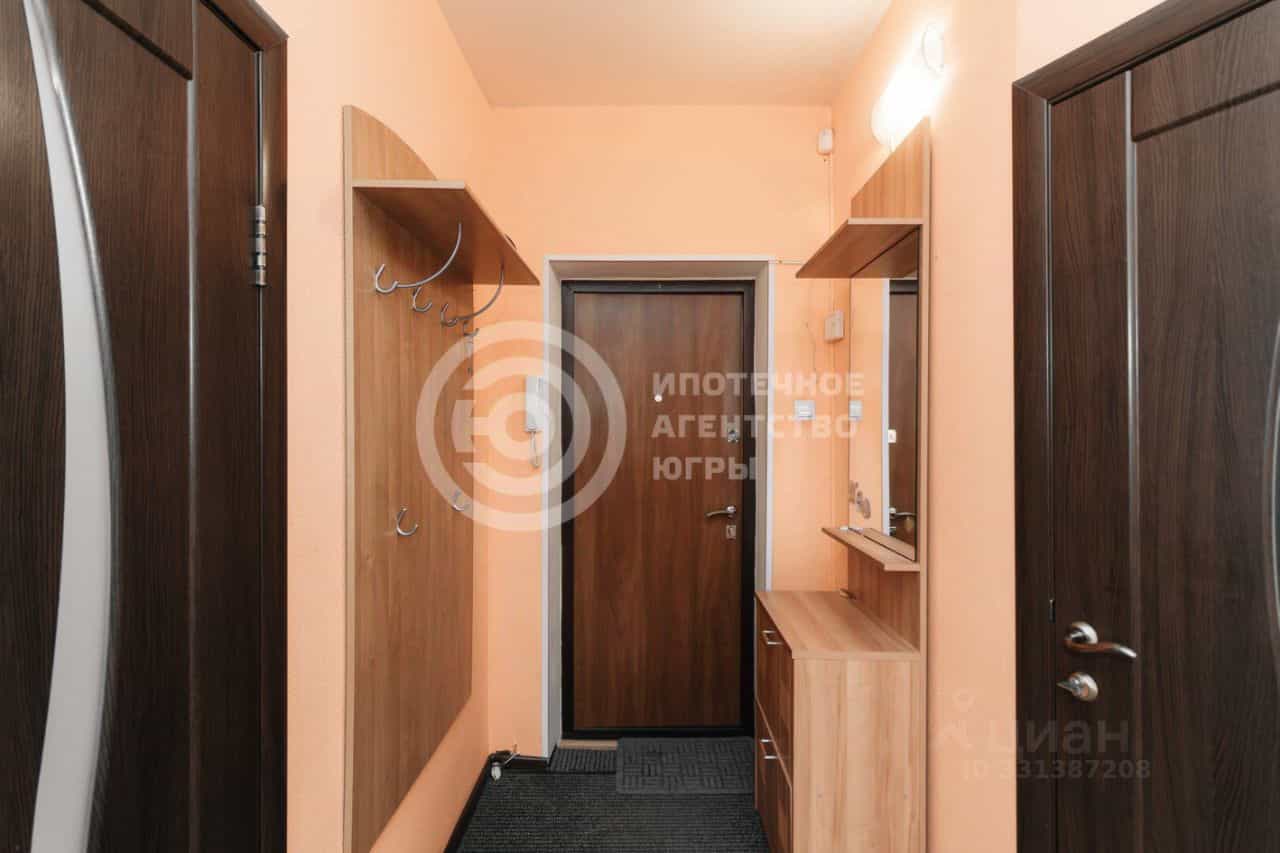 Россия, Ханты-Мансийск, улица Ленина, 6А, фото 10
